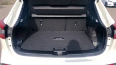 Nissan Qashqai 1.6 DiG-T Tekna [Glass Roof pack] 5dr Petrol Hatchback